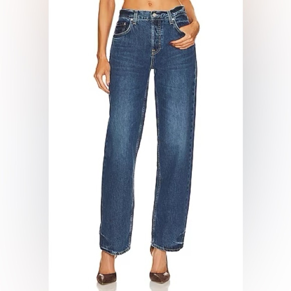 Superdown from REVOLVE Mia Straight Leg Jean in Medium Wash